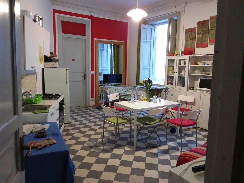 The Youth Rooms Palerme Extérieur photo